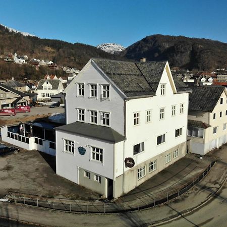 Grand Hotell Sauda Budget Exterior foto